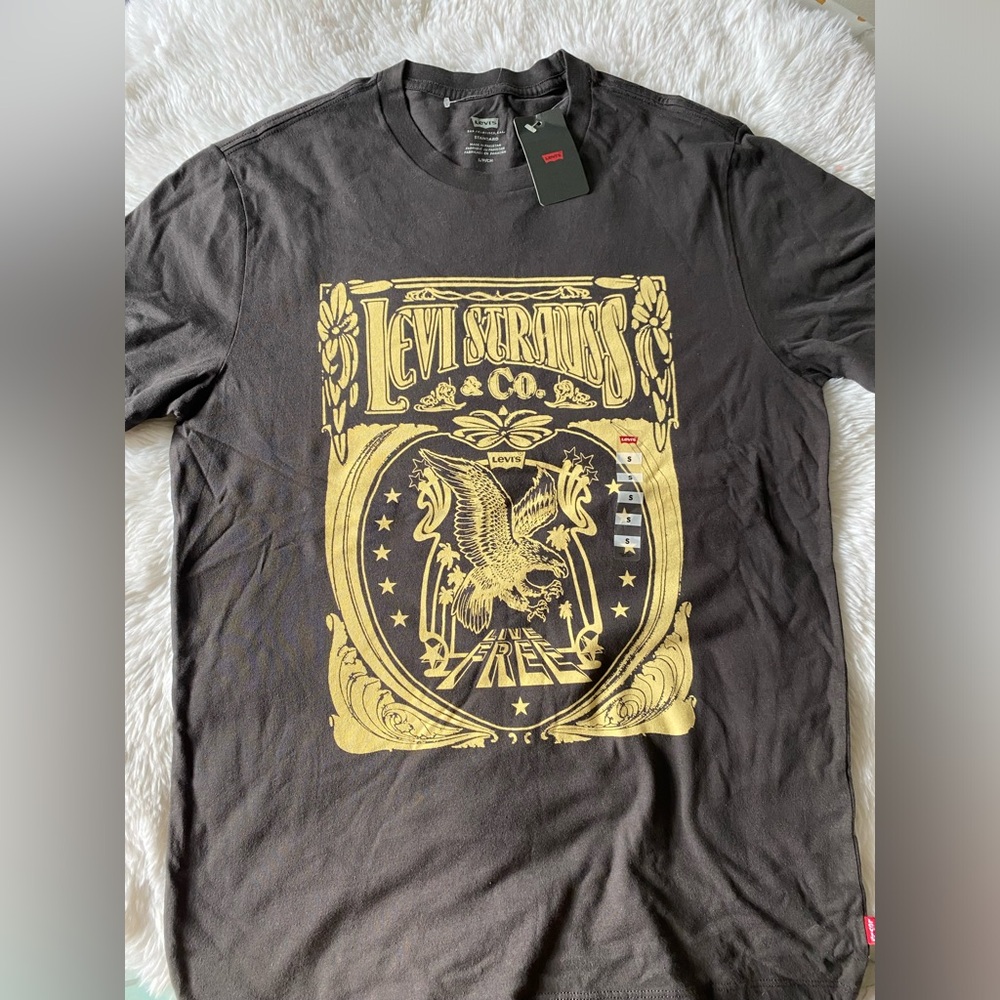 Levi’s shirt men’s size s